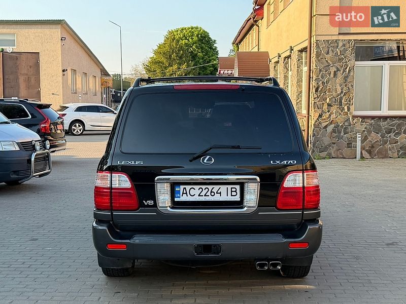 Позашляховик / Кросовер Lexus LX 2005 в Володимирі