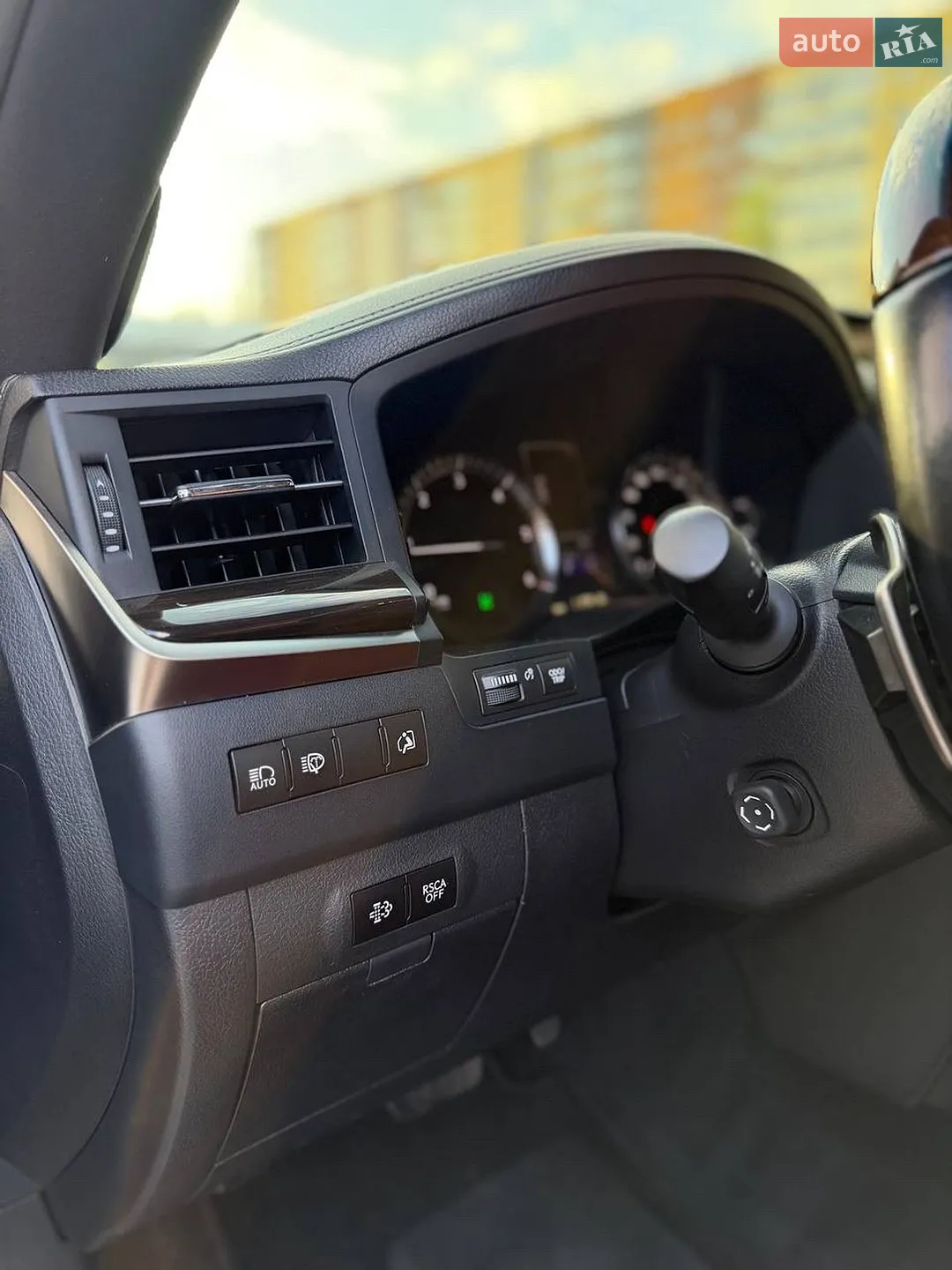 2017 Lexus LX - мініатюра 14