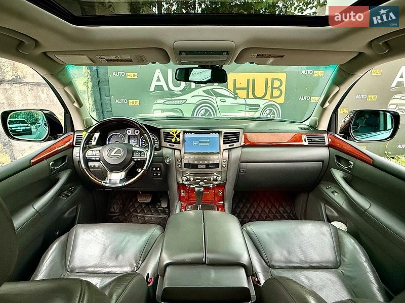 Позашляховик / Кросовер Lexus LX 2008 в Харкові