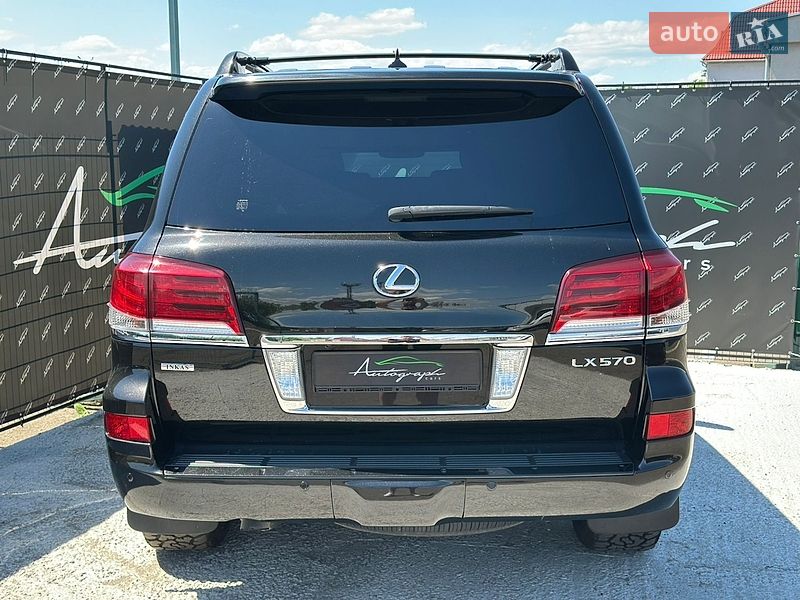 Внедорожник / Кроссовер Lexus LX 2015 в Киеве