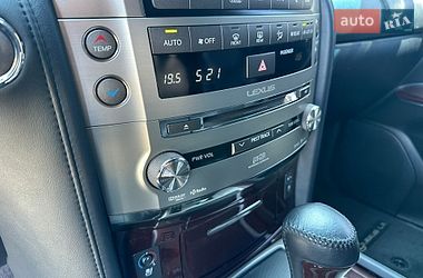 Внедорожник / Кроссовер Lexus LX 2015 в Киеве