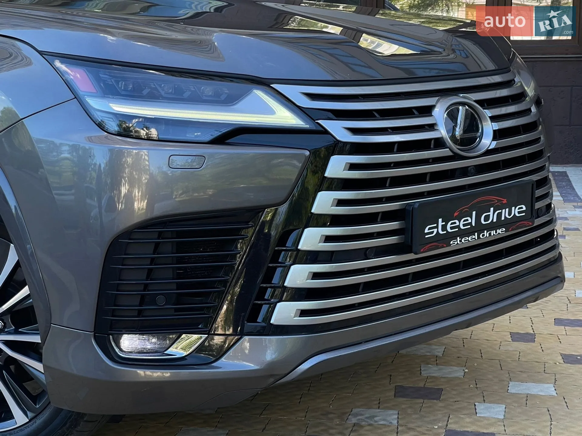 2022 Lexus LX - мініатюра 3