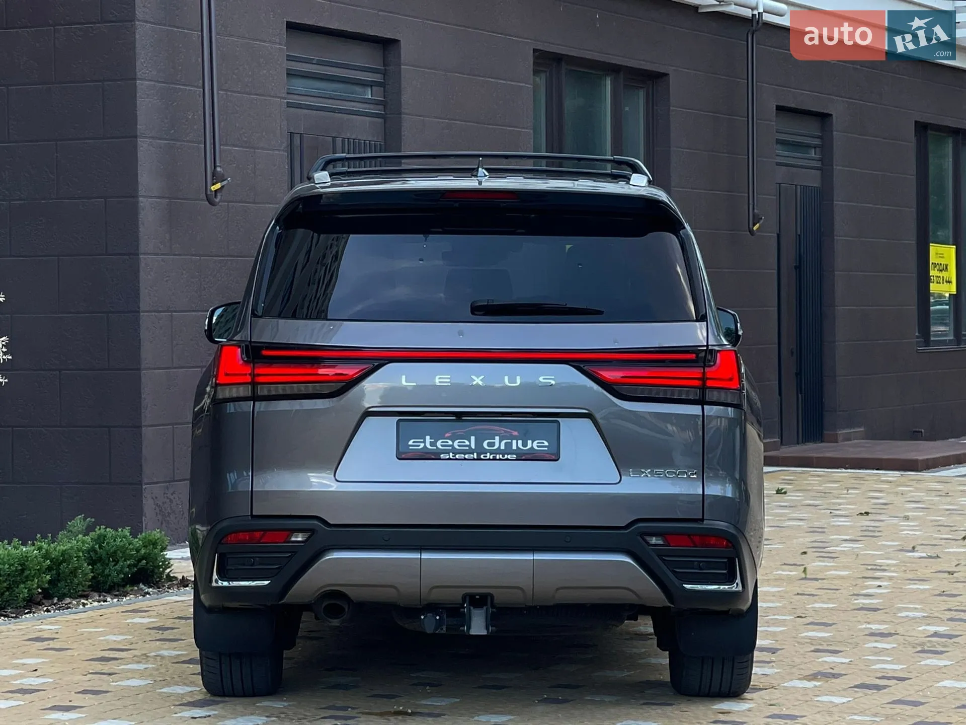 2022 Lexus LX - мініатюра 8