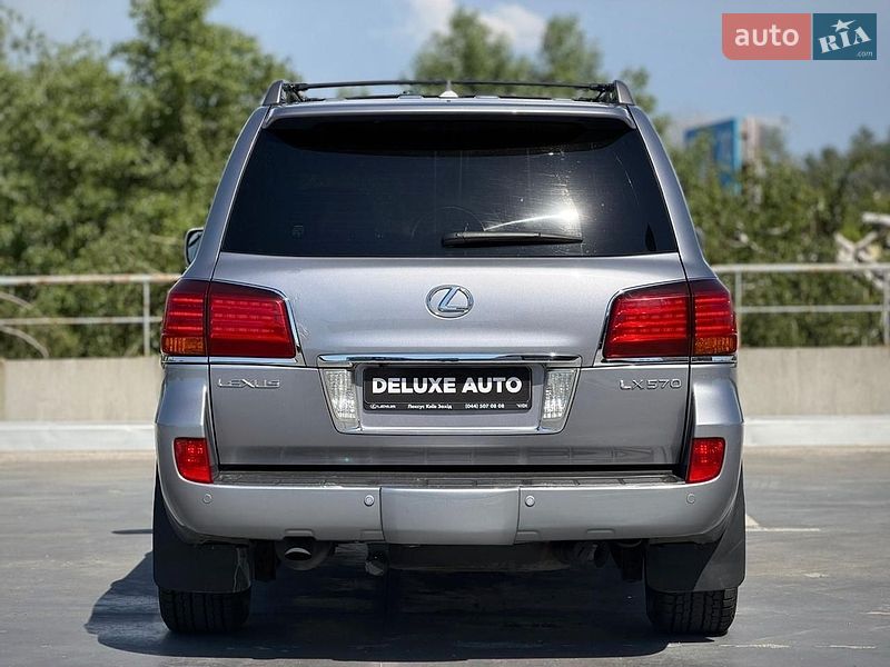 Внедорожник / Кроссовер Lexus LX 2009 в Киеве