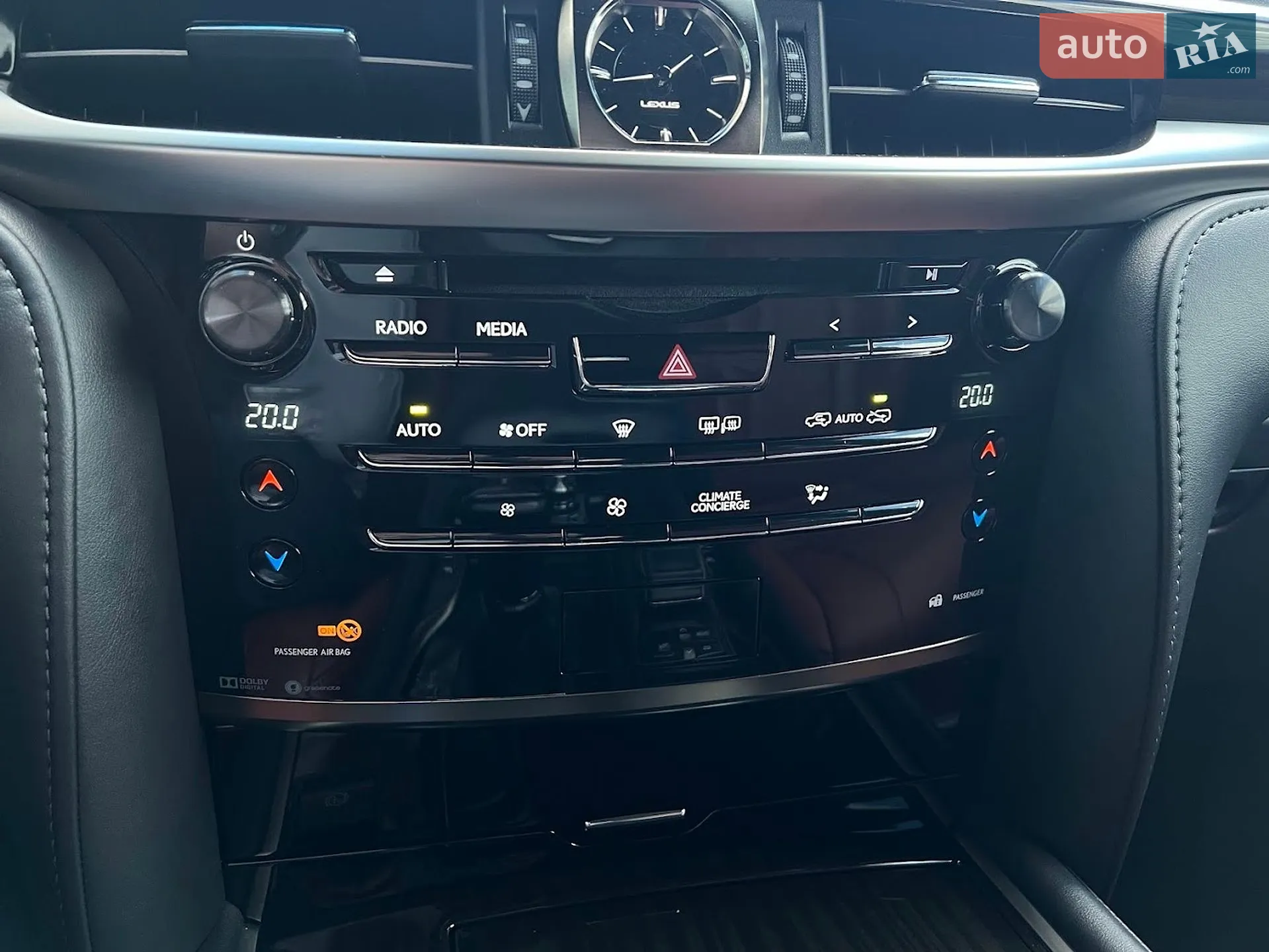 2017 Lexus LX - мініатюра 24