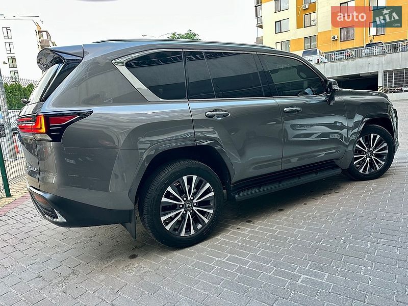 Внедорожник / Кроссовер Lexus LX 2022 в Киеве