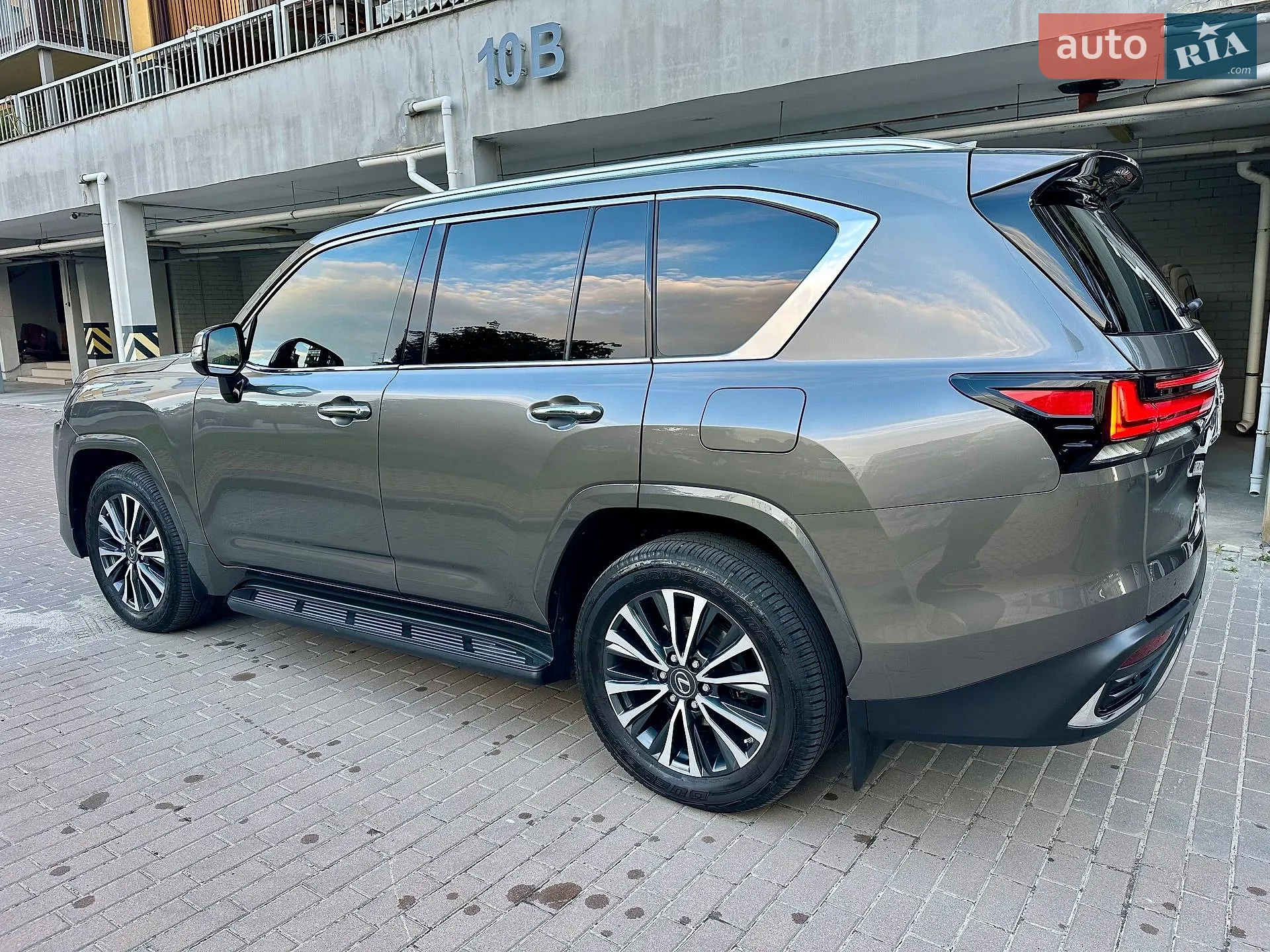 2022 Lexus LX - мініатюра 18