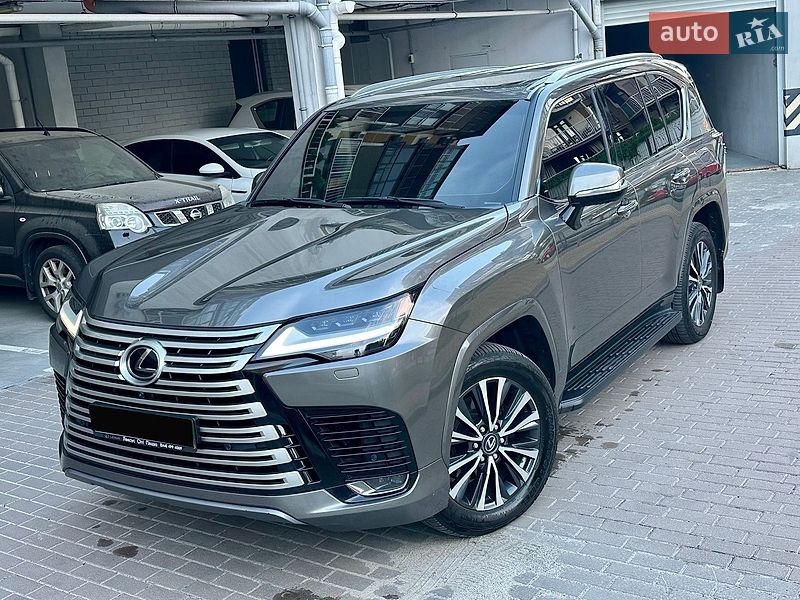 Внедорожник / Кроссовер Lexus LX 2022 в Киеве