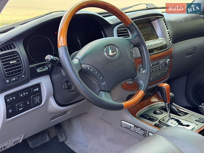 Внедорожник / Кроссовер Lexus LX 2006 в Виннице