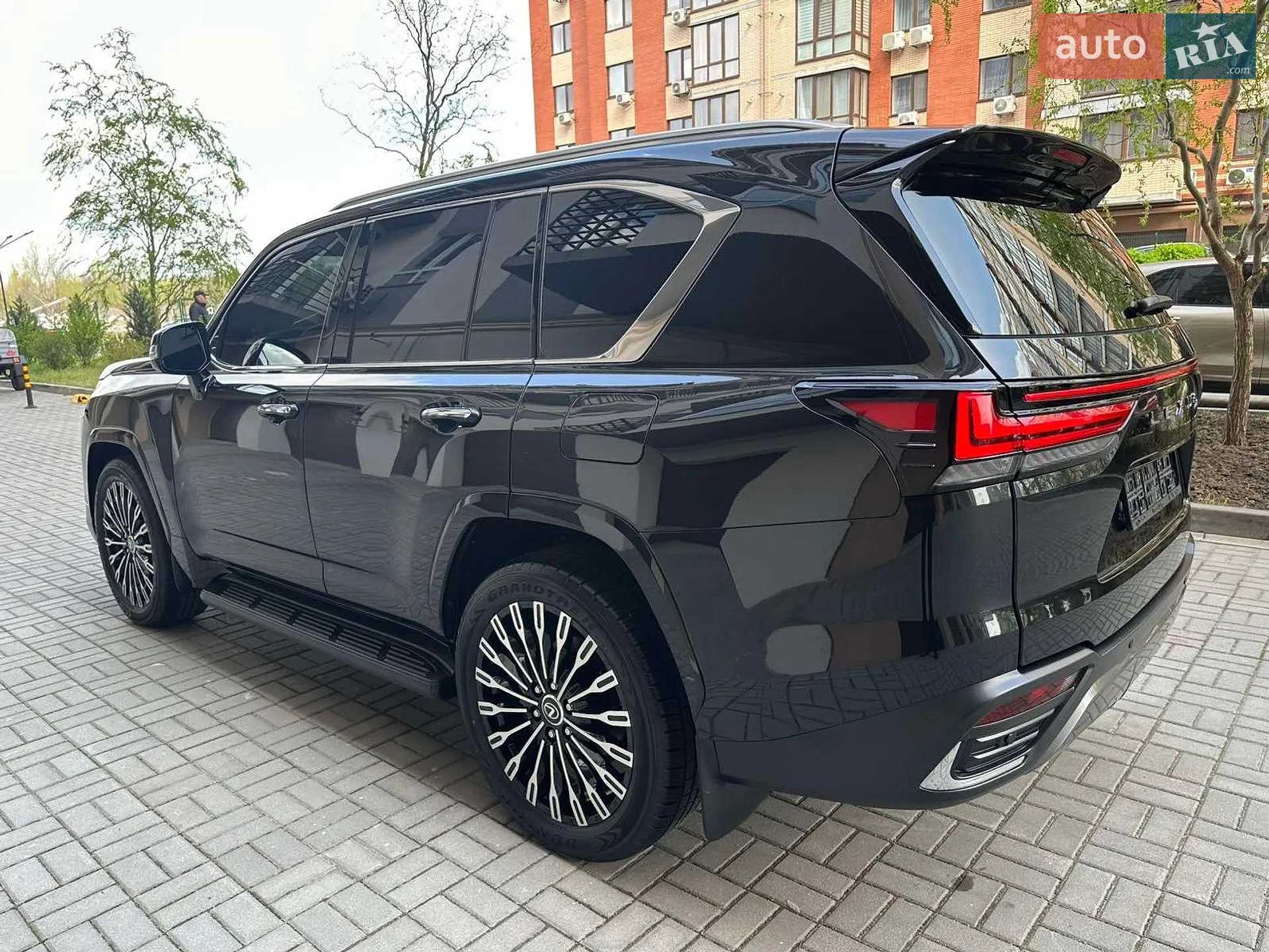 2023 Lexus LX - мініатюра 5