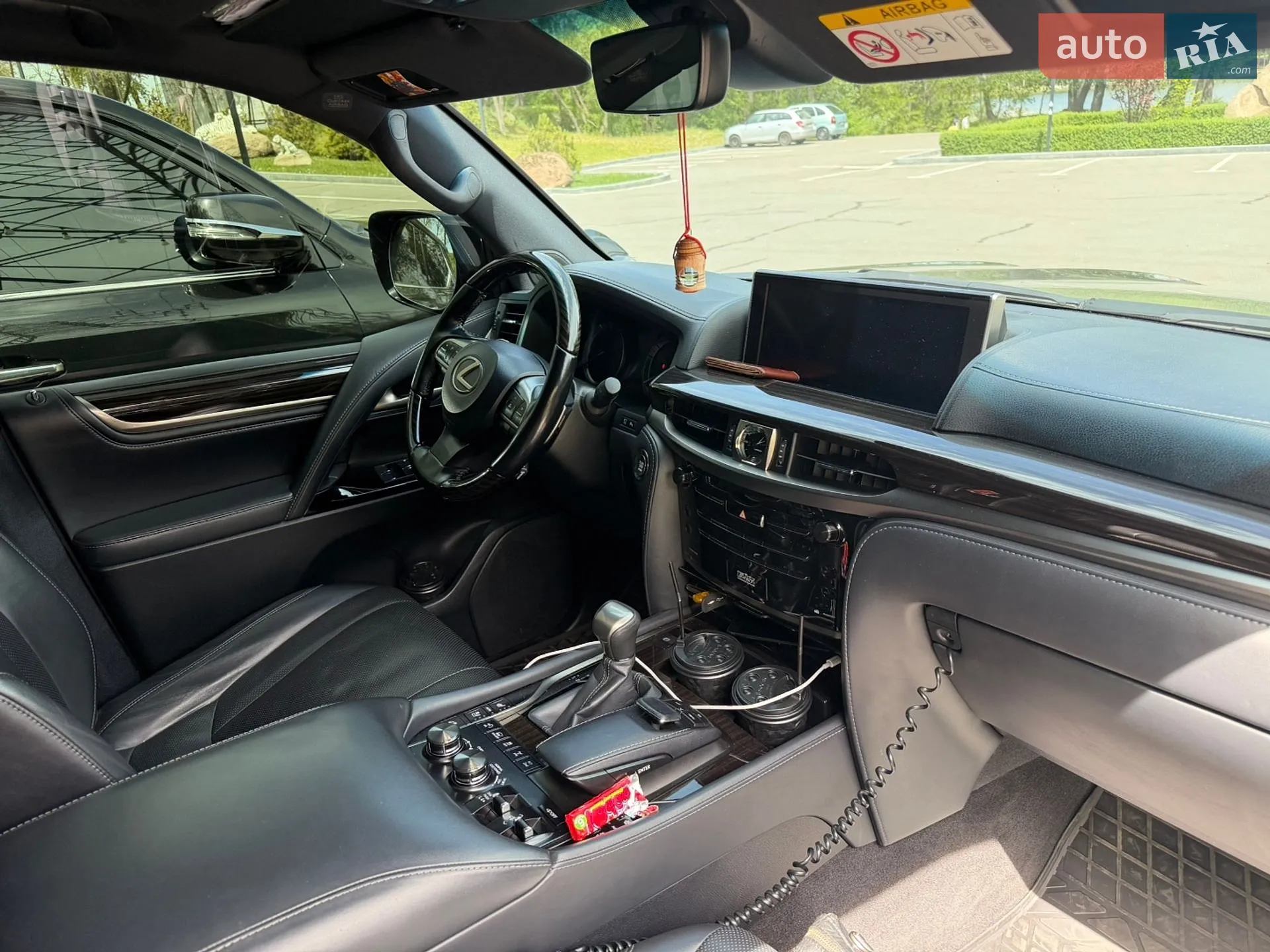 2019 Lexus LX - мініатюра 8