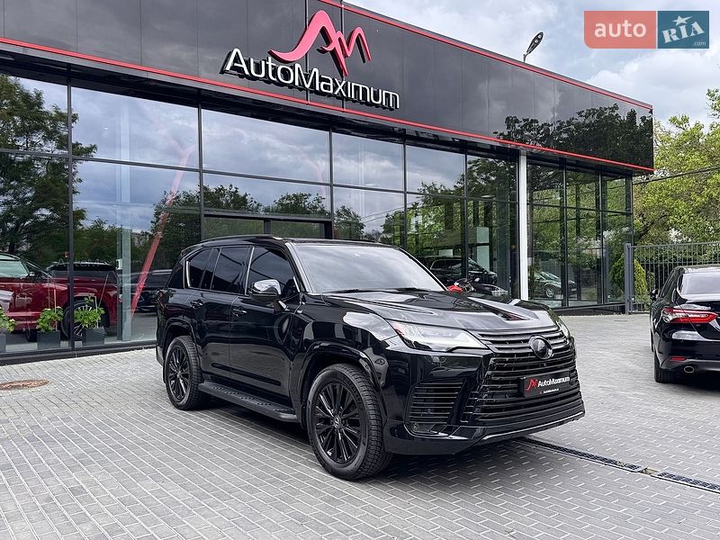 Lexus LX 2023
