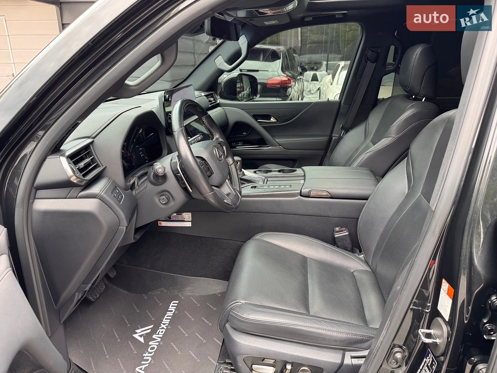 2023 Lexus LX - мініатюра 8
