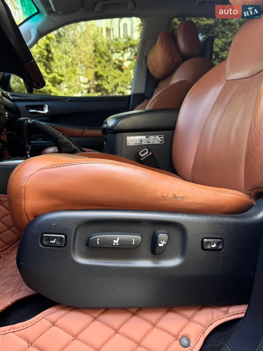 2012 Lexus LX - мініатюра 15