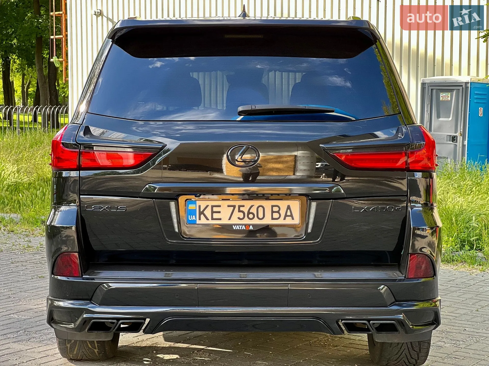 2016 Lexus LX - мініатюра 8