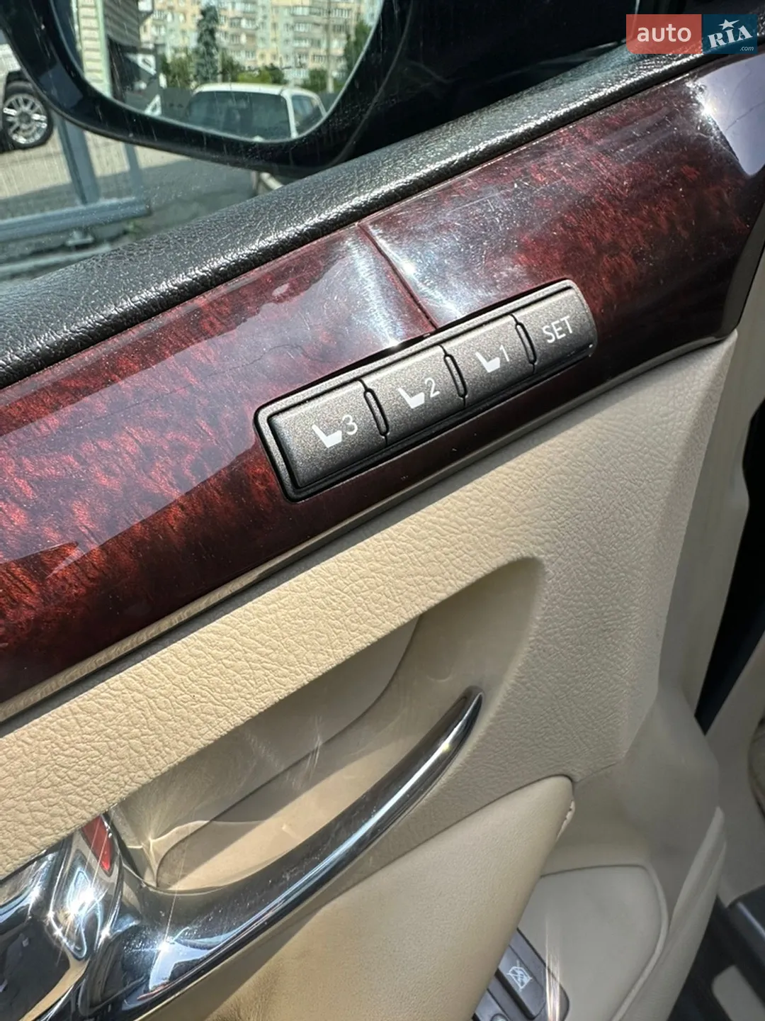 2010 Lexus LX - мініатюра 12