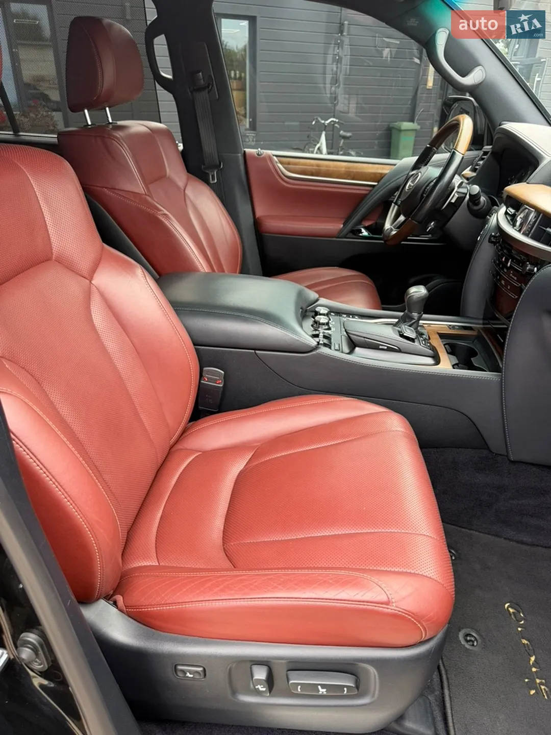 2017 Lexus LX - мініатюра 42