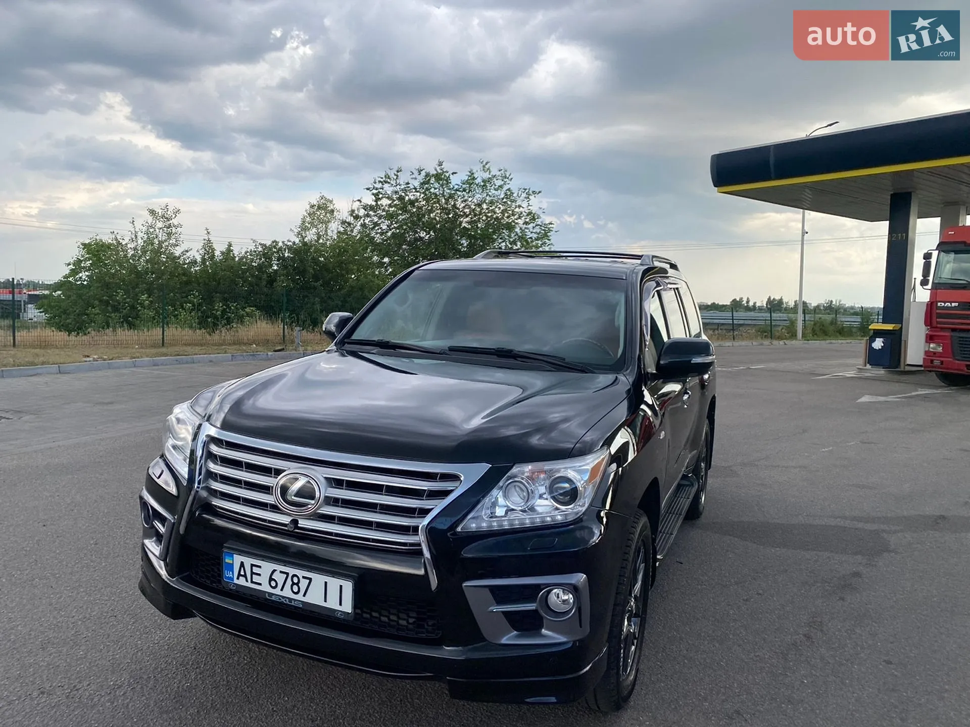 2011 Lexus LX - мініатюра 4