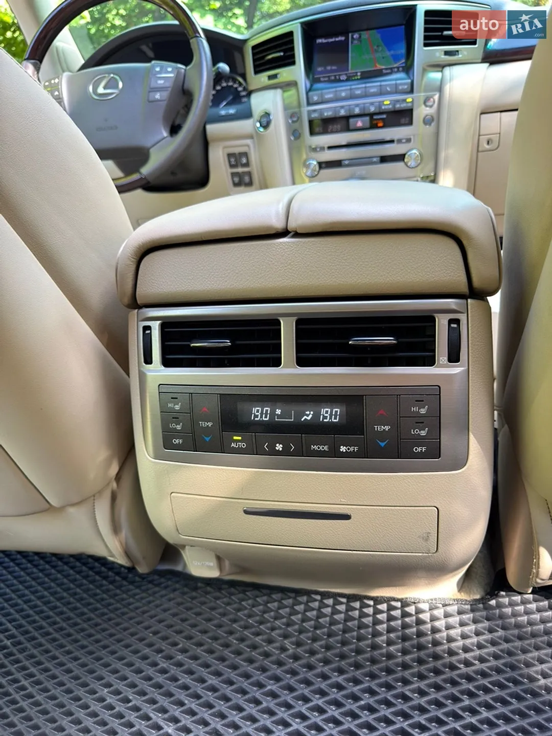 2013 Lexus LX - мініатюра 81