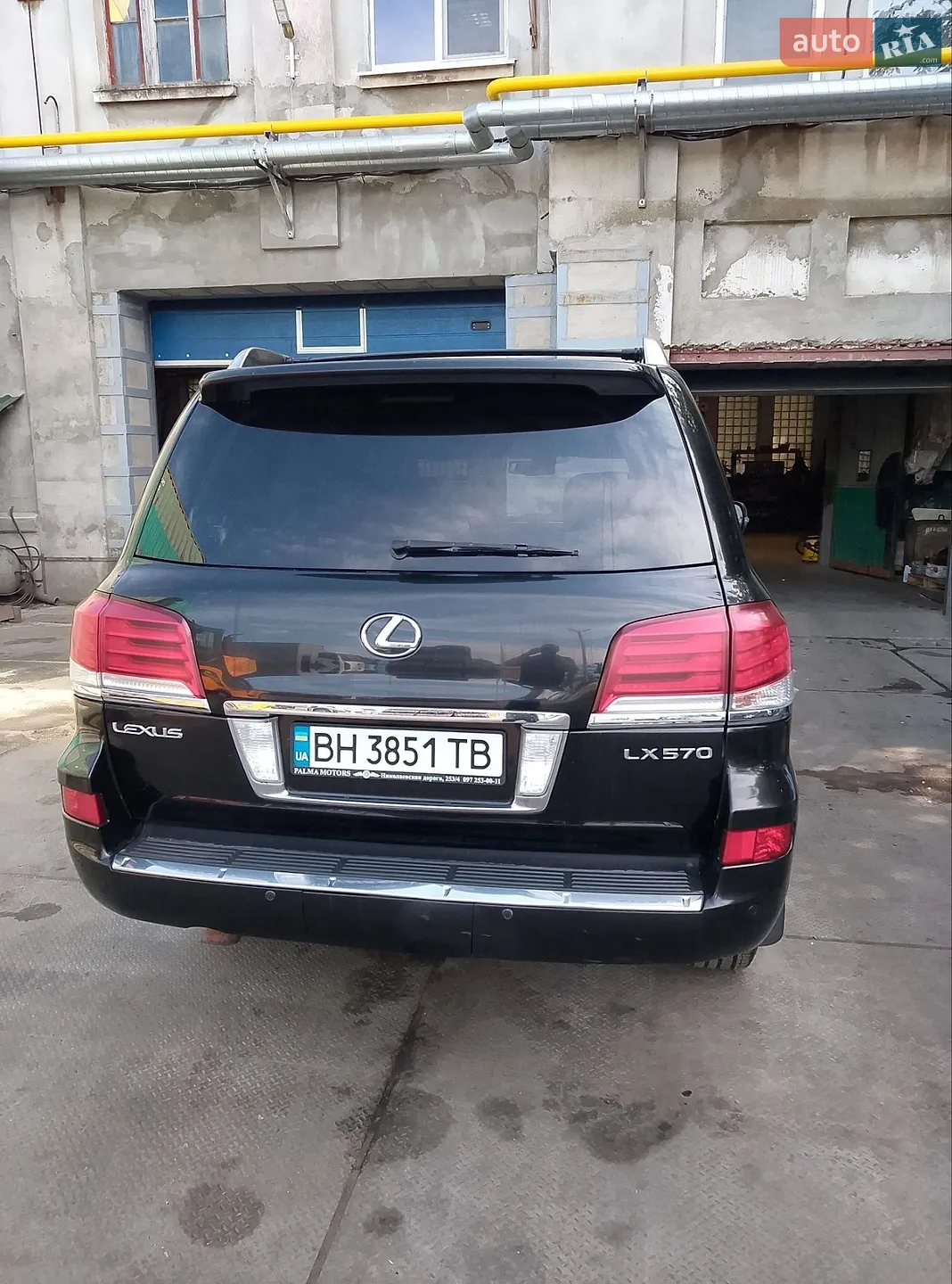 Lexus LX 2013