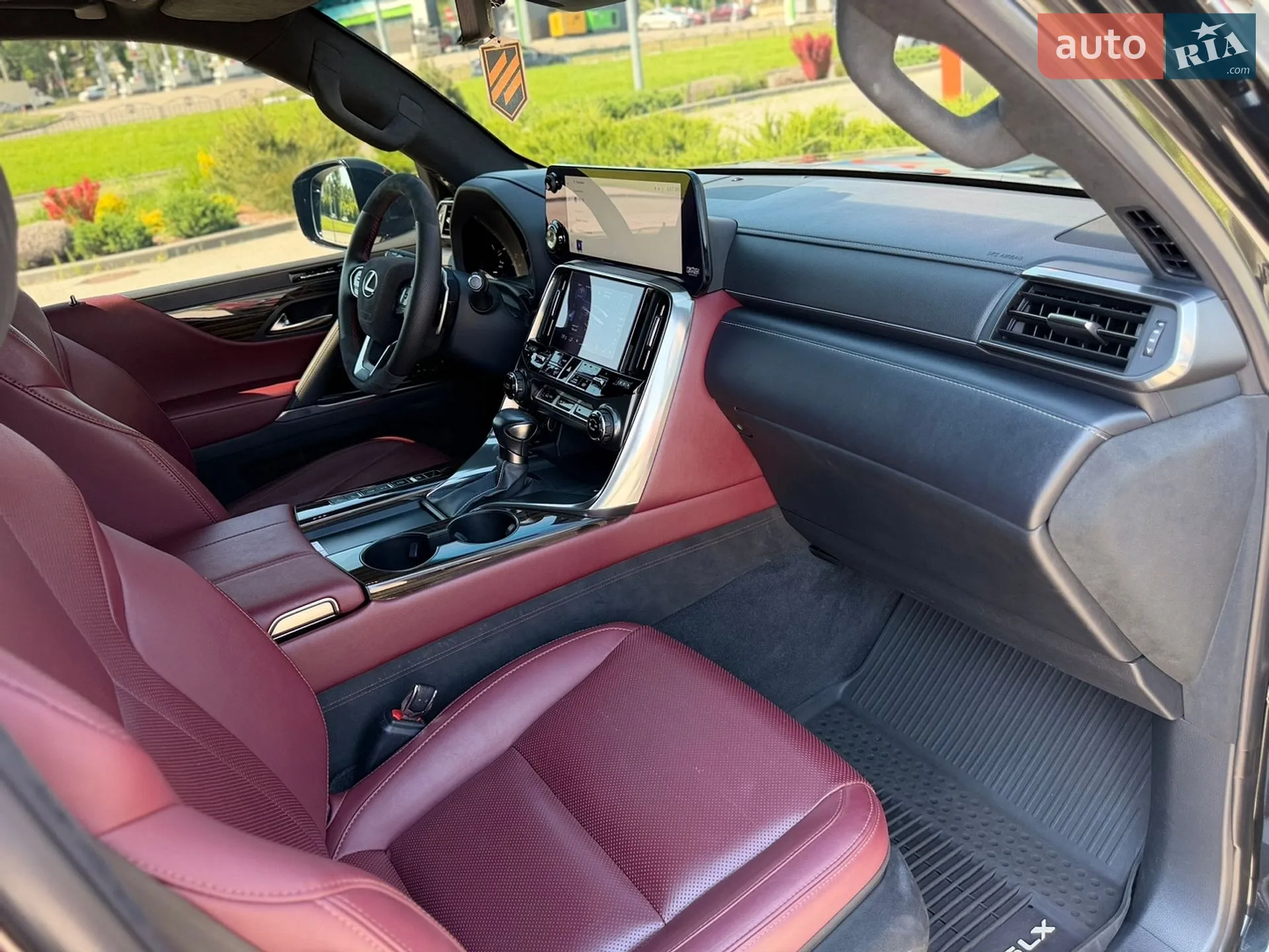 2022 Lexus LX - мініатюра 7