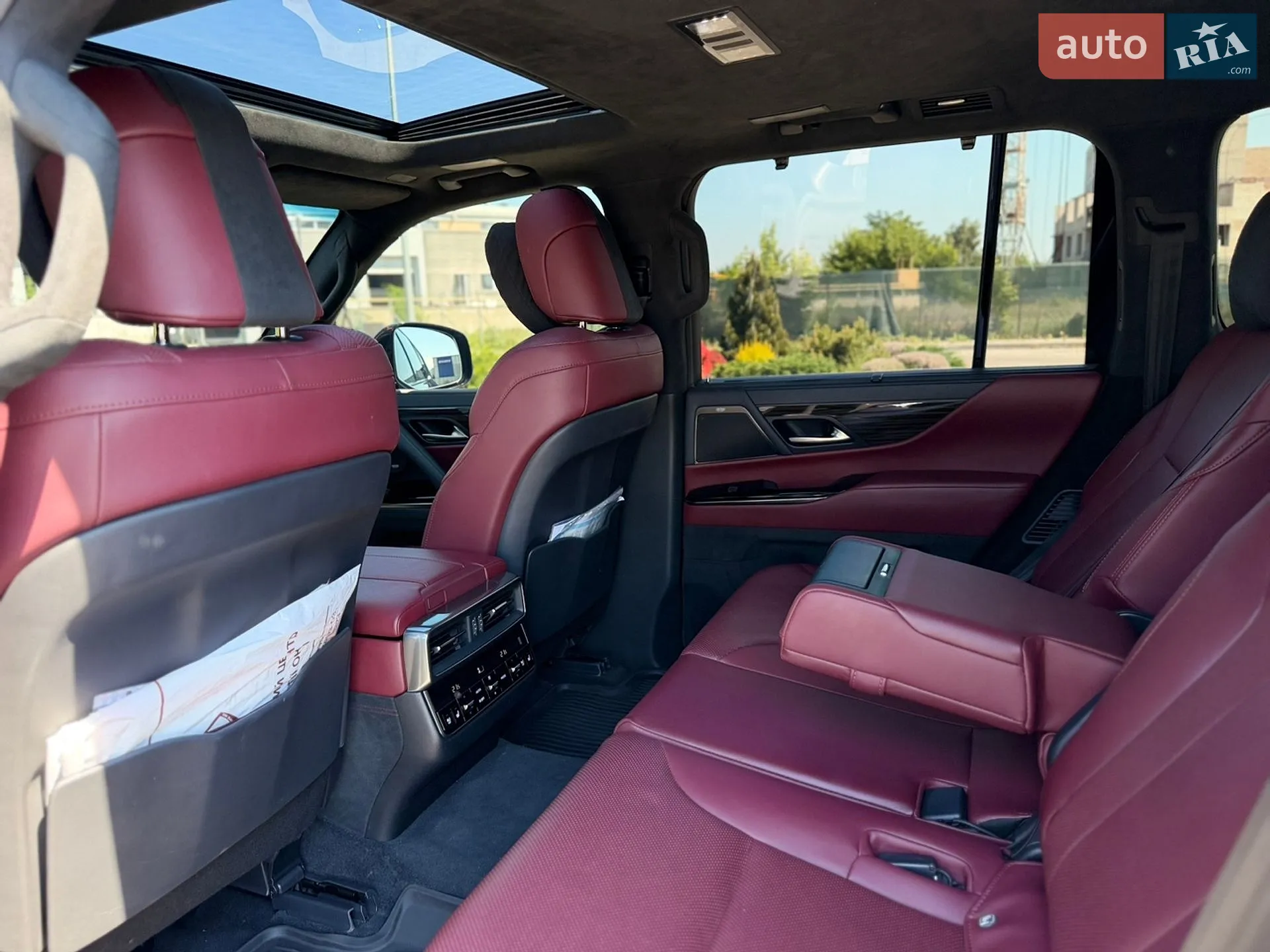 2022 Lexus LX - мініатюра 12