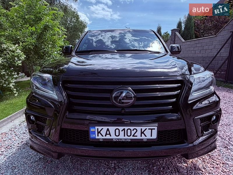 Lexus LX 2015