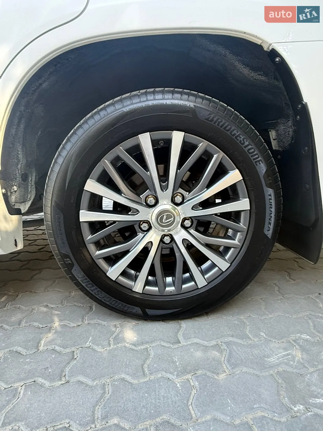 2016 Lexus LX - мініатюра 11
