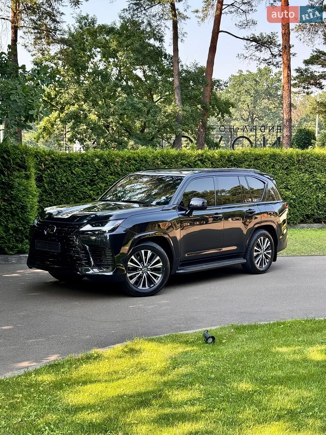 2025 Lexus LX - мініатюра 5