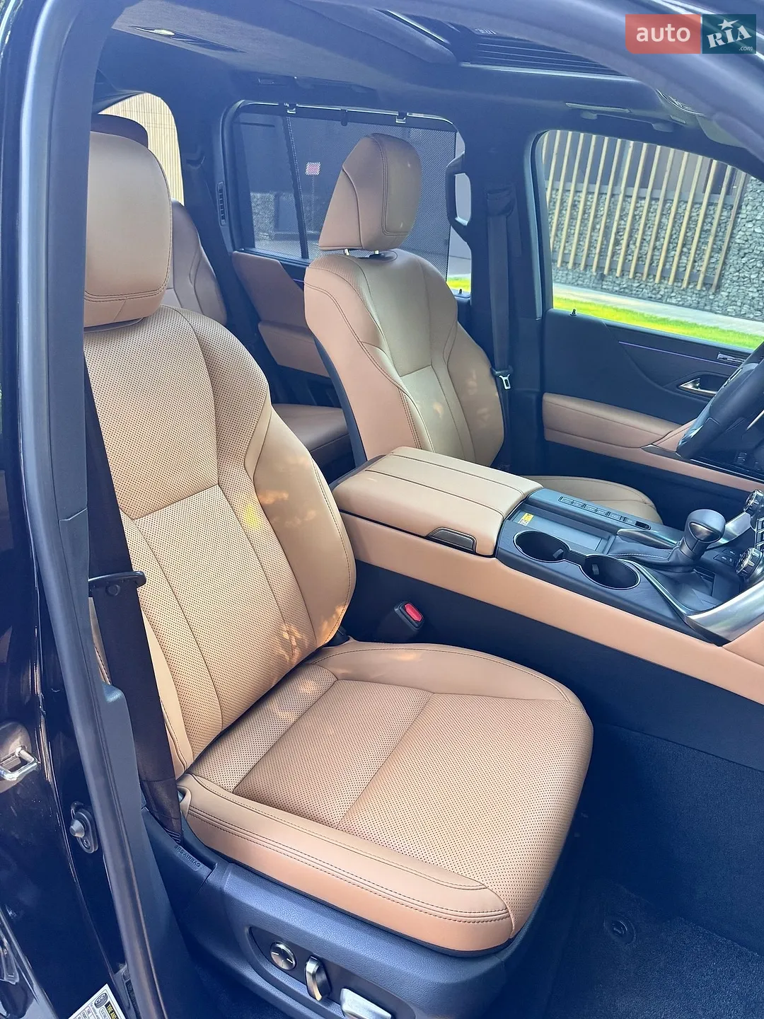 2025 Lexus LX - мініатюра 26