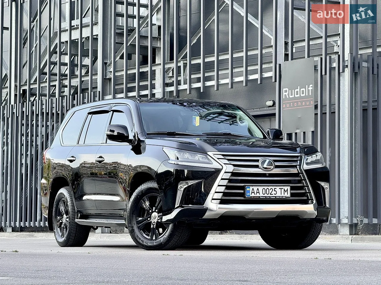 2016 Lexus LX - мініатюра 19