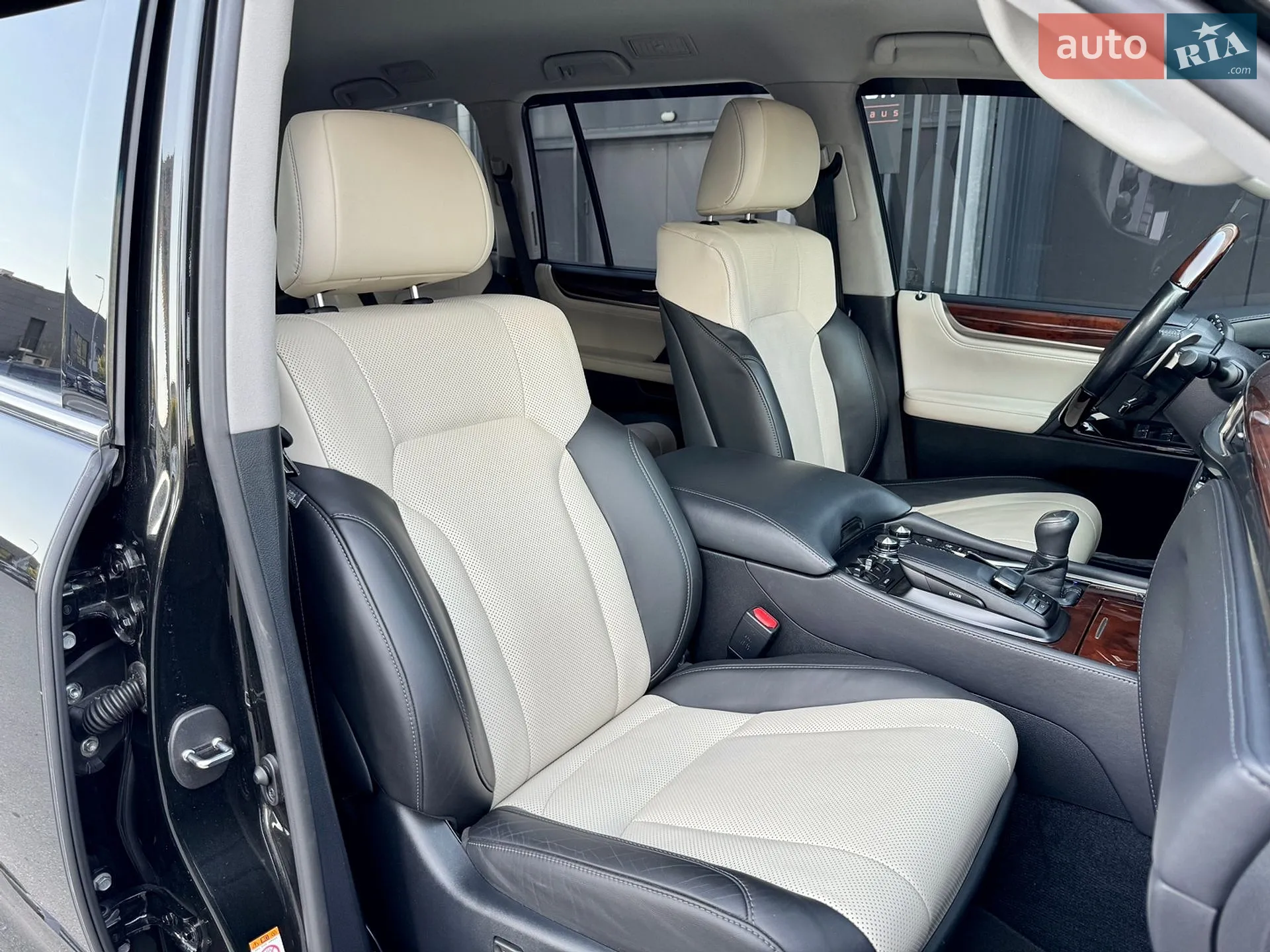 2017 Lexus LX - мініатюра 47