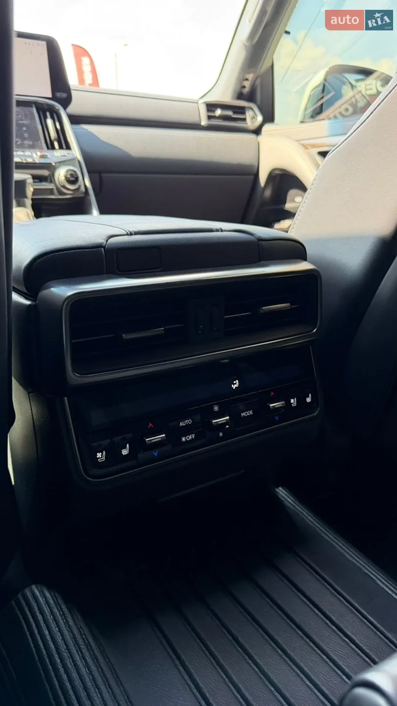 2022 Lexus LX - мініатюра 19