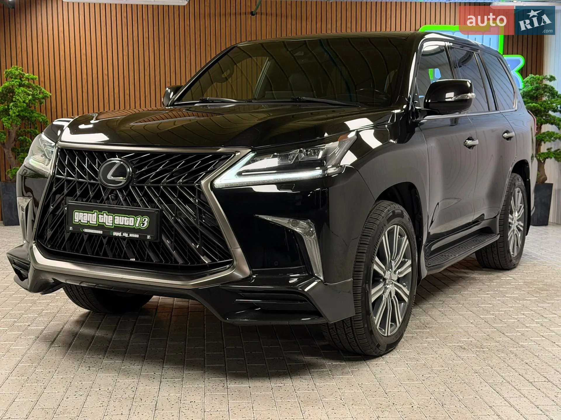 2019 Lexus LX - мініатюра 8