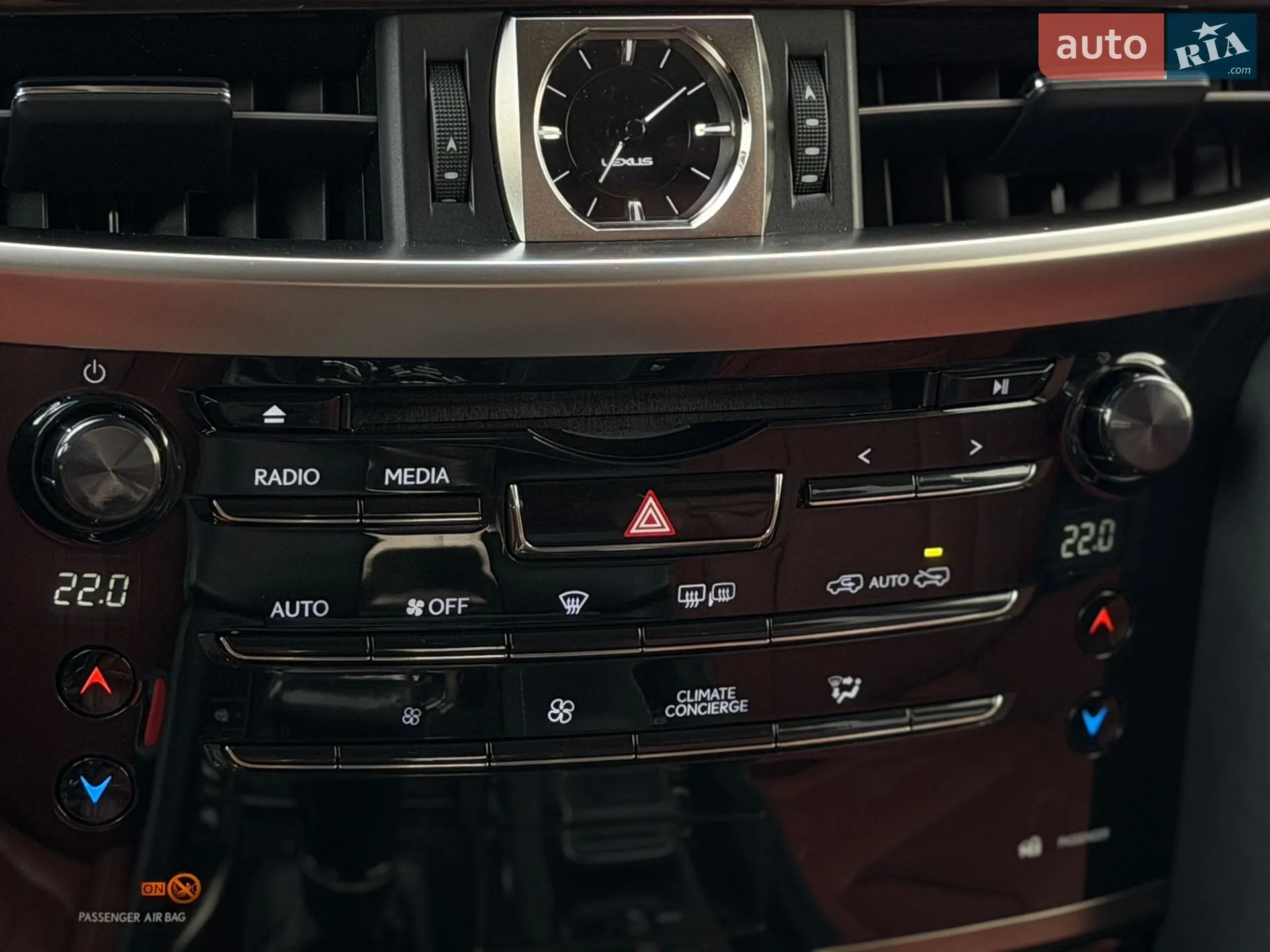 2016 Lexus LX - мініатюра 61