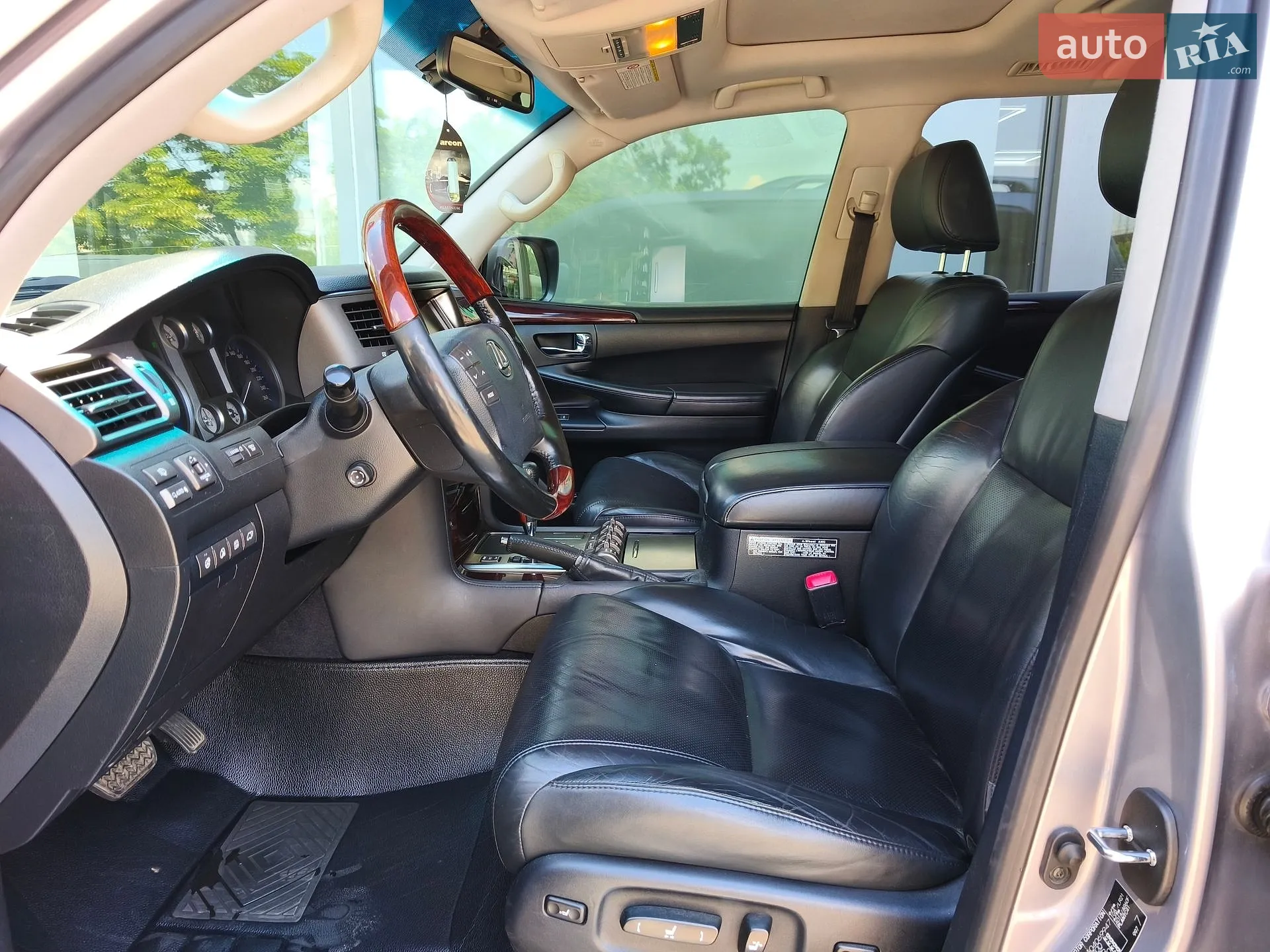 2011 Lexus LX - мініатюра 18