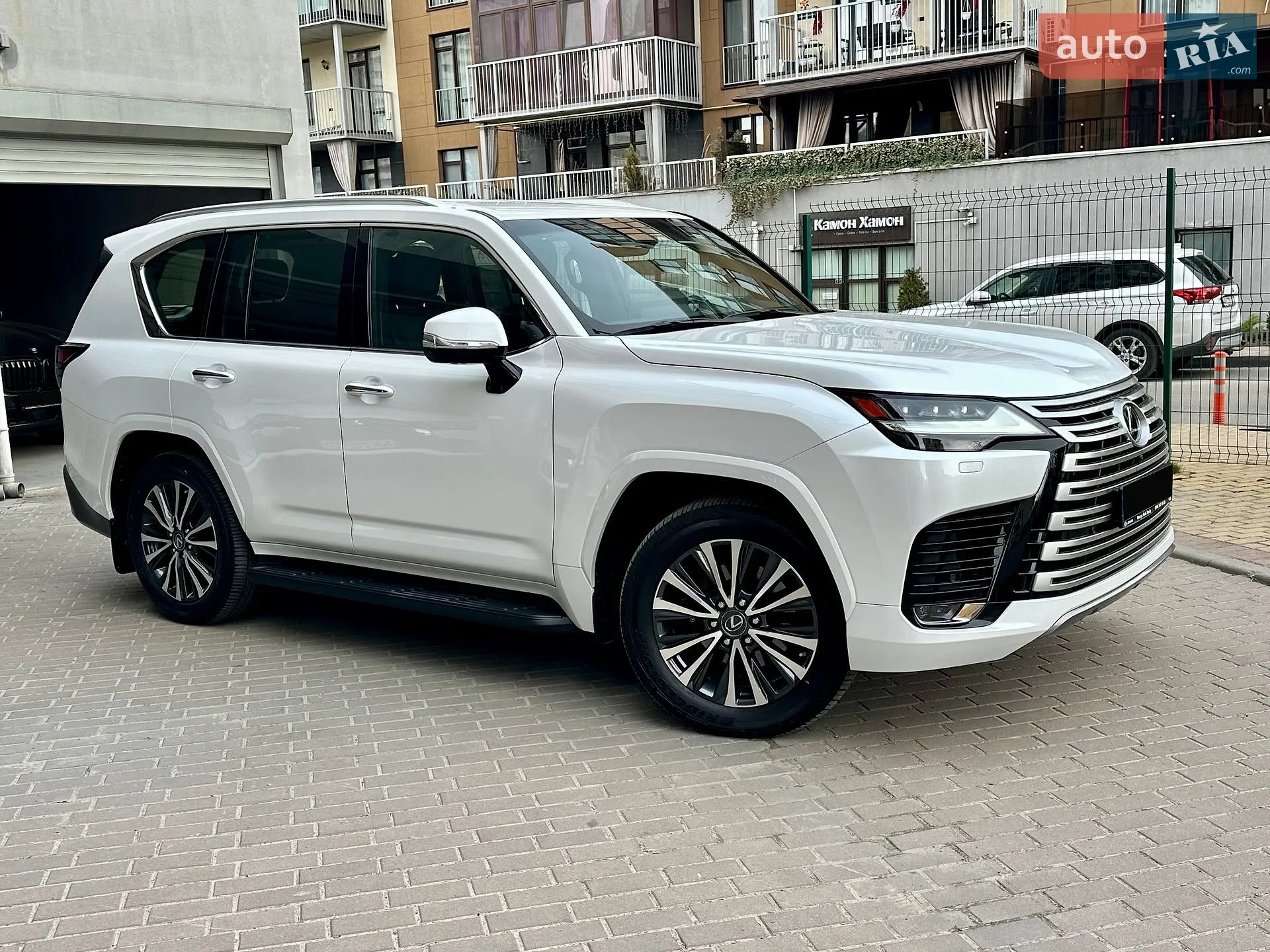 2022 Lexus LX - мініатюра 14