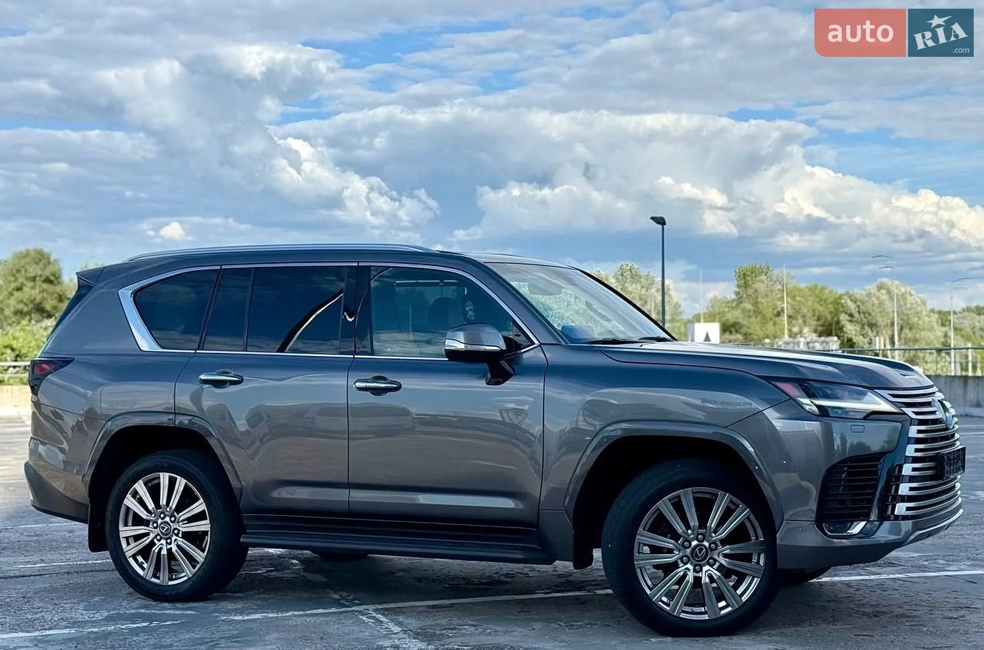 2023 Lexus LX - мініатюра 3