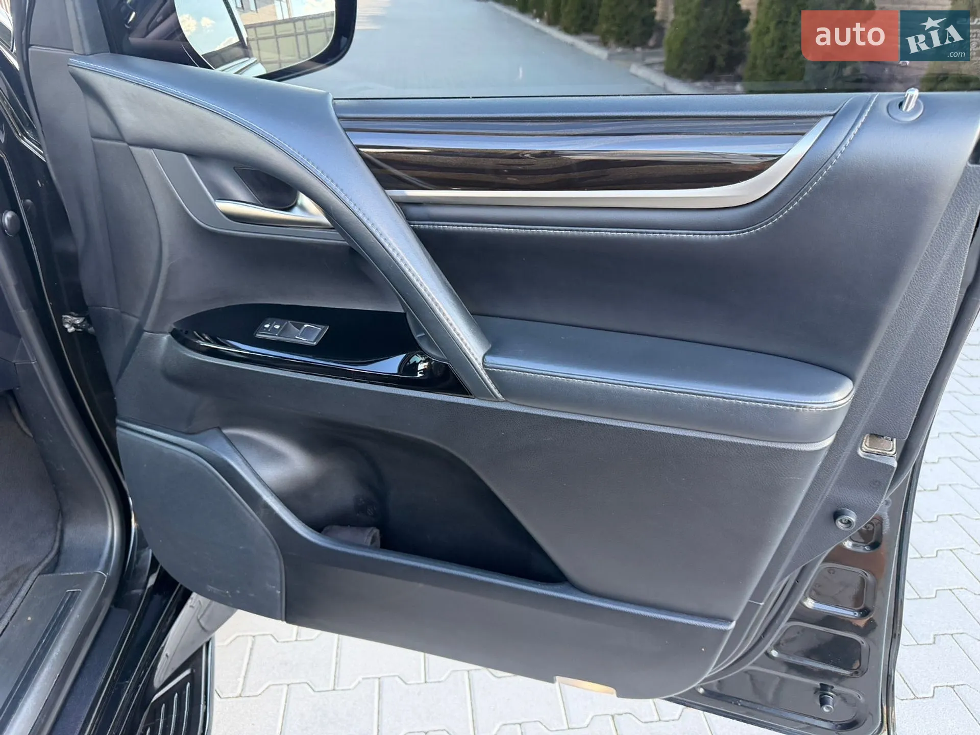 2018 Lexus LX - мініатюра 31