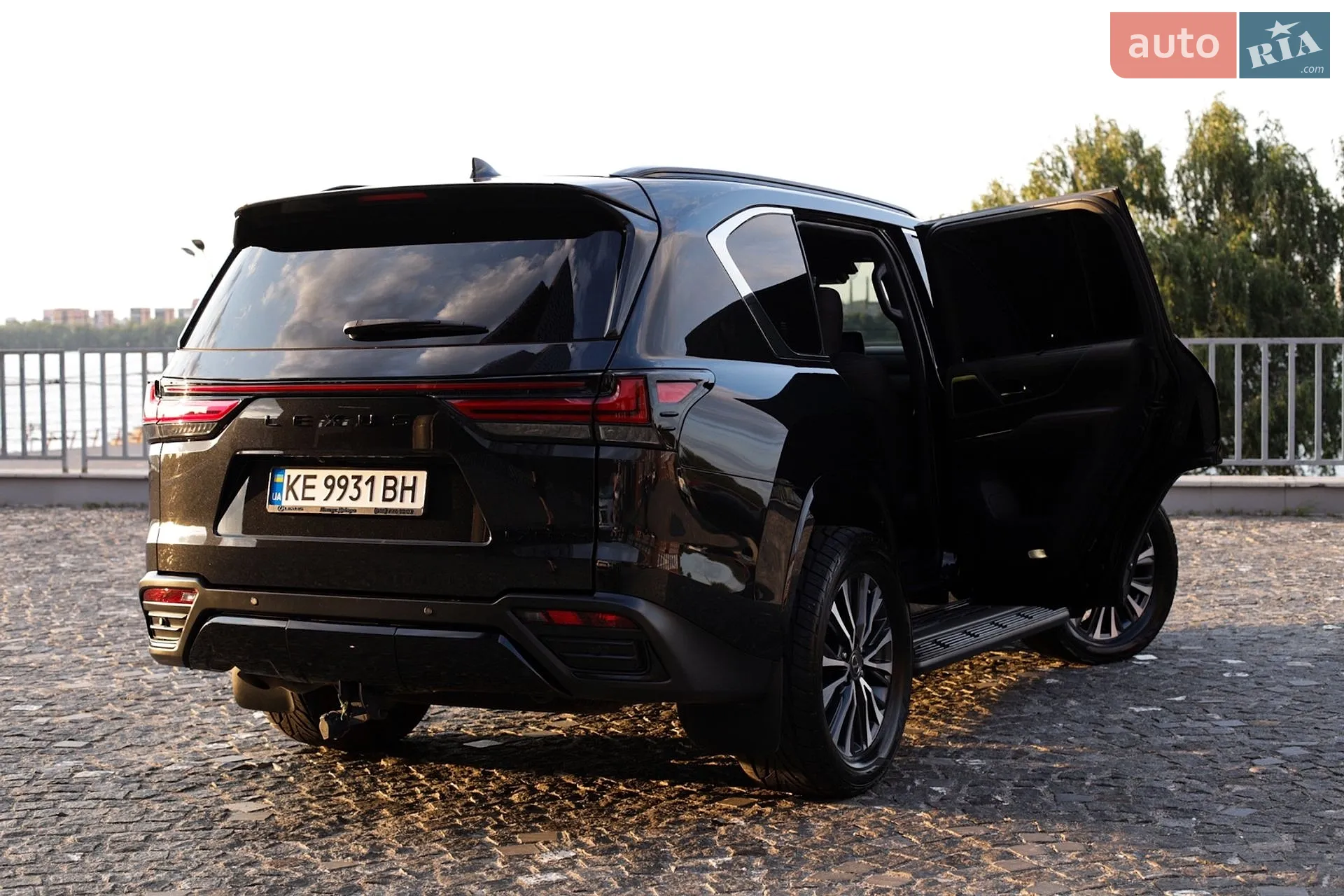 2022 Lexus LX - мініатюра 9
