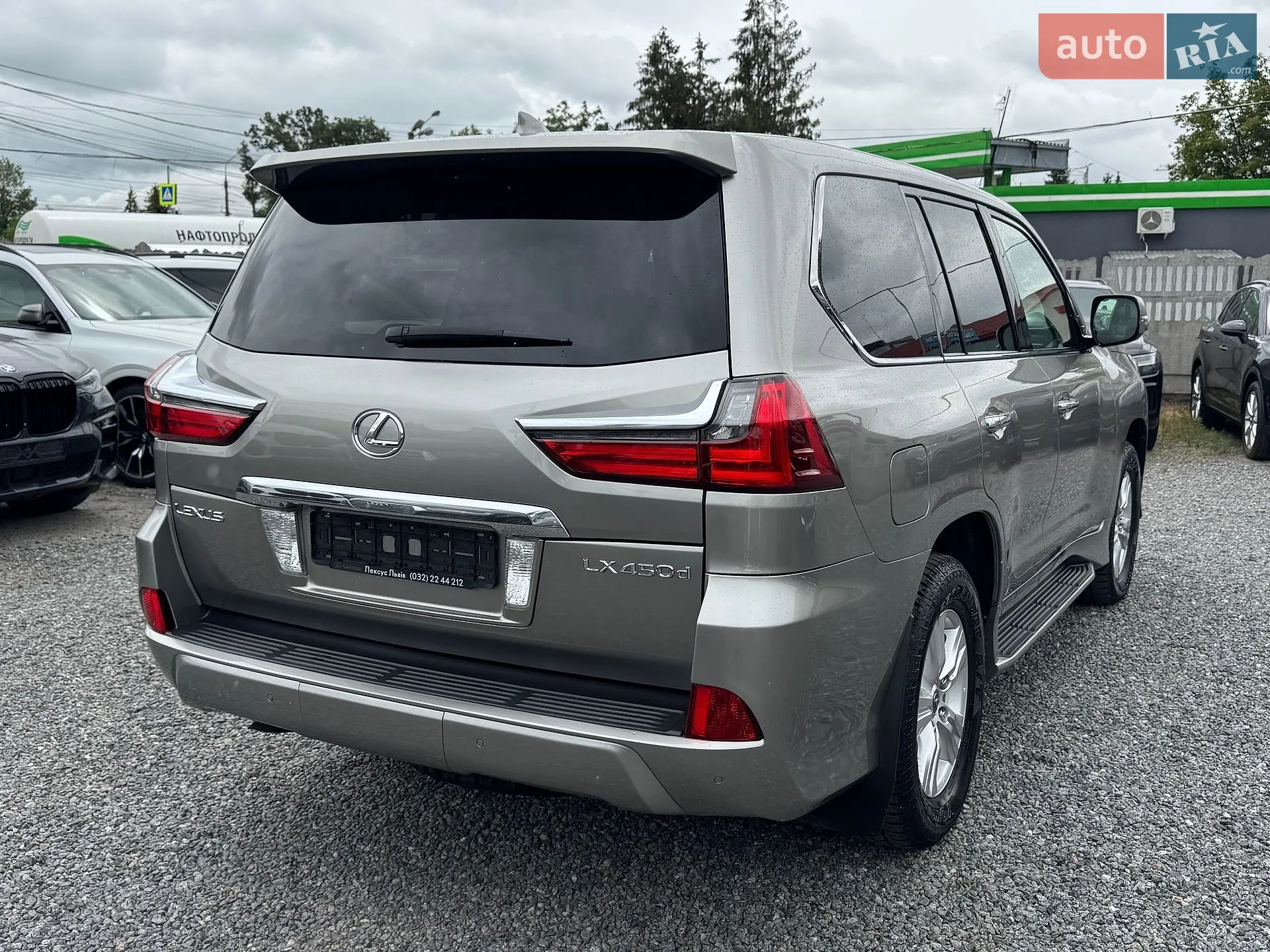 2017 Lexus LX - мініатюра 62