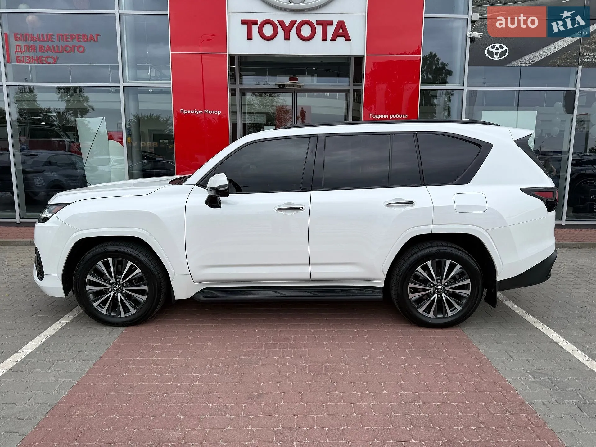 2022 Lexus LX - мініатюра 5