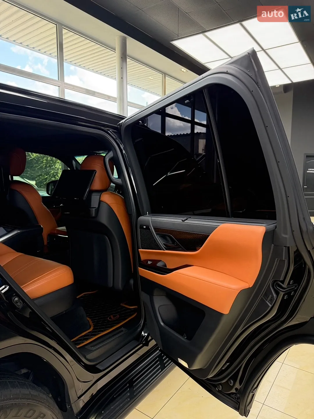2022 Lexus LX - мініатюра 38