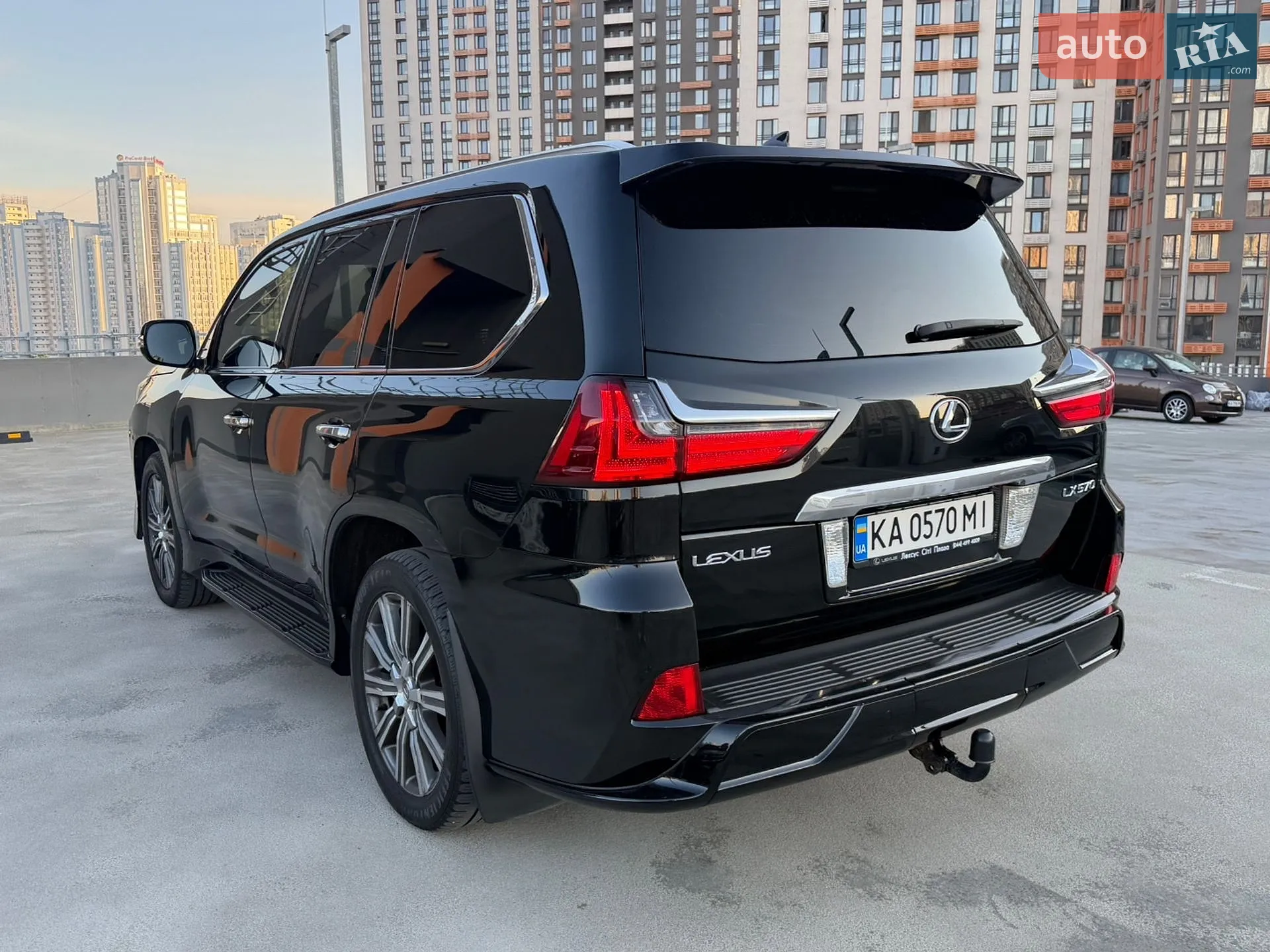 2016 Lexus LX - мініатюра 9
