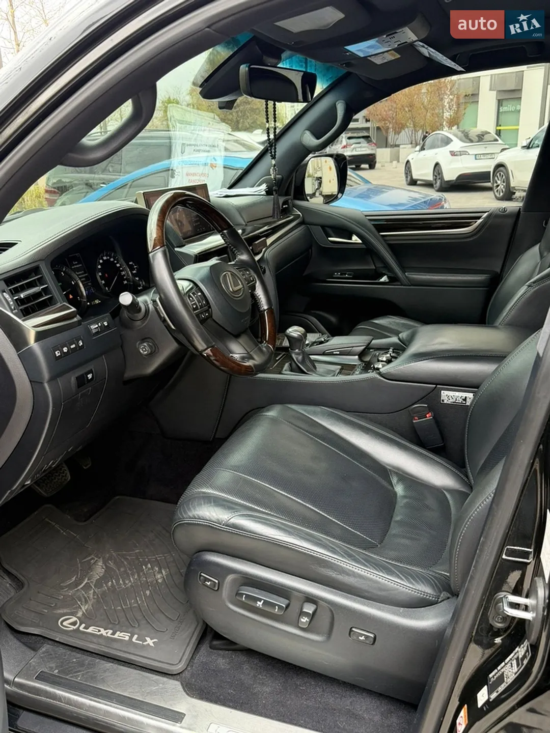 2016 Lexus LX - мініатюра 10