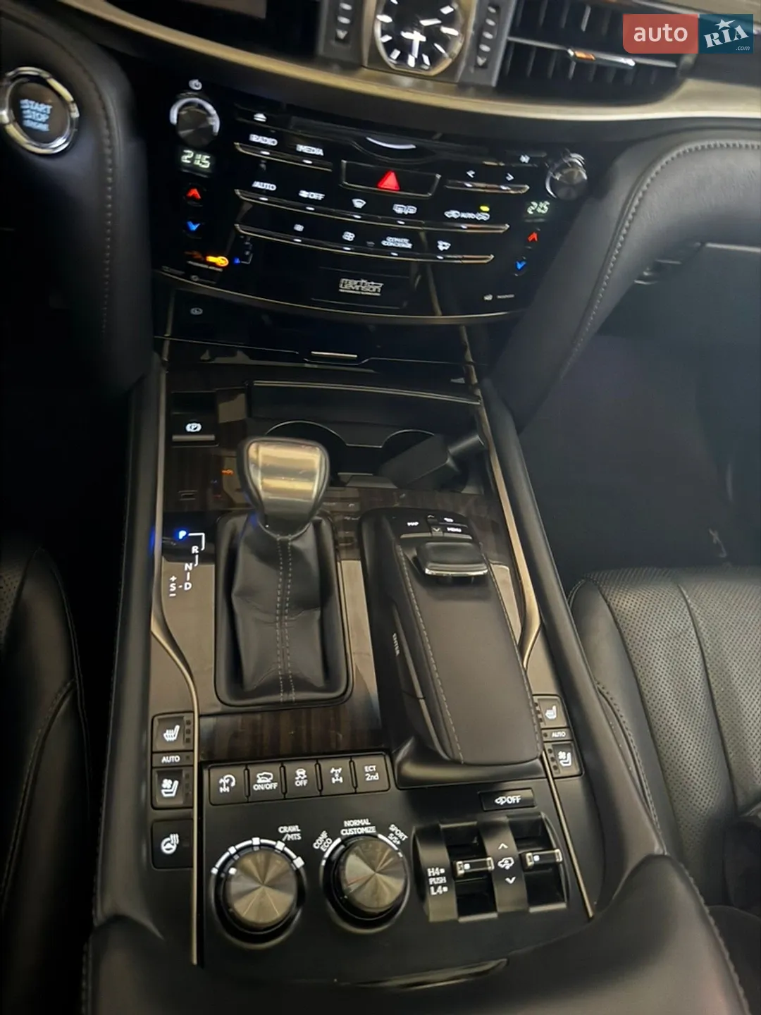 2016 Lexus LX - мініатюра 27
