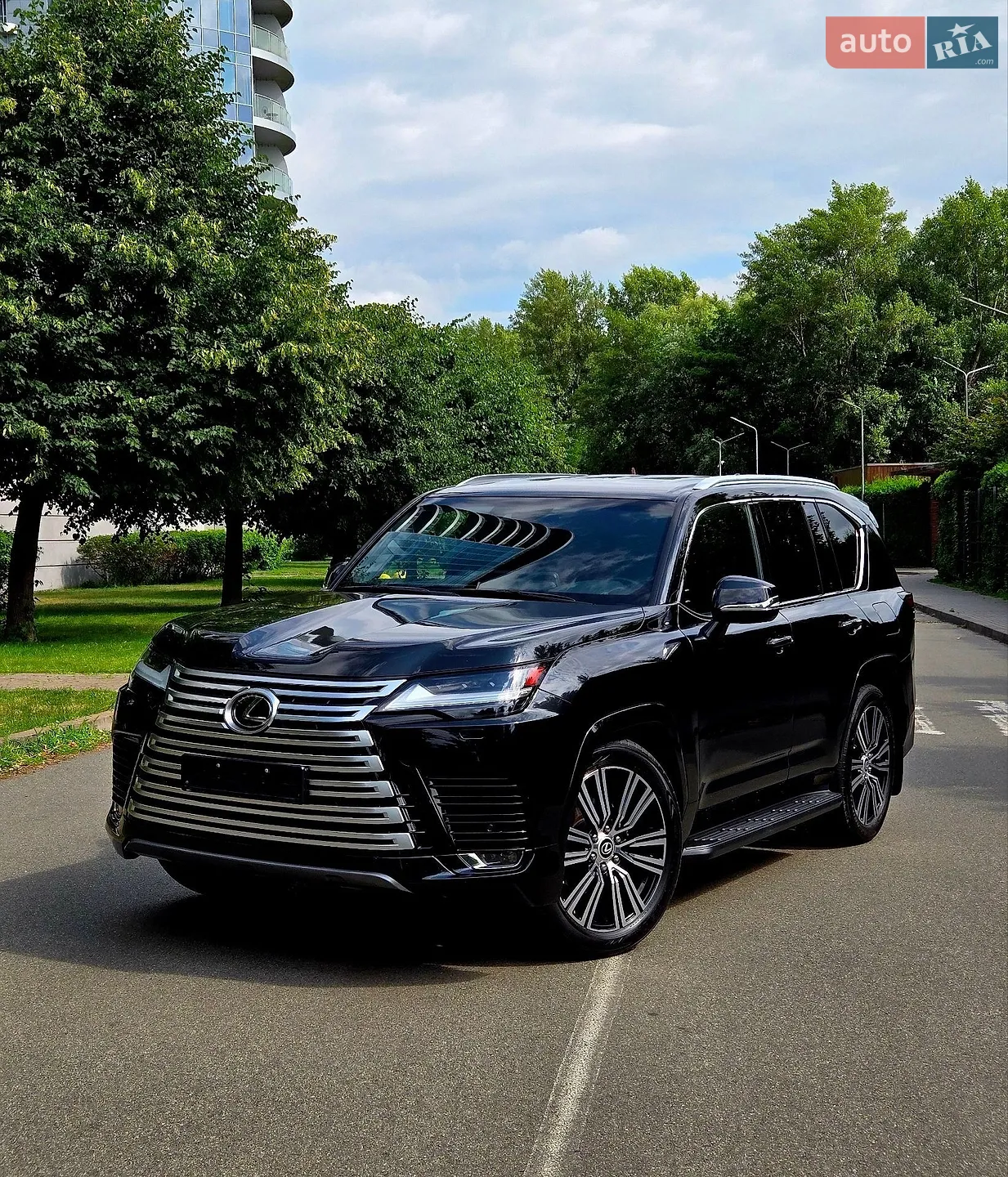 2022 Lexus LX - мініатюра 11