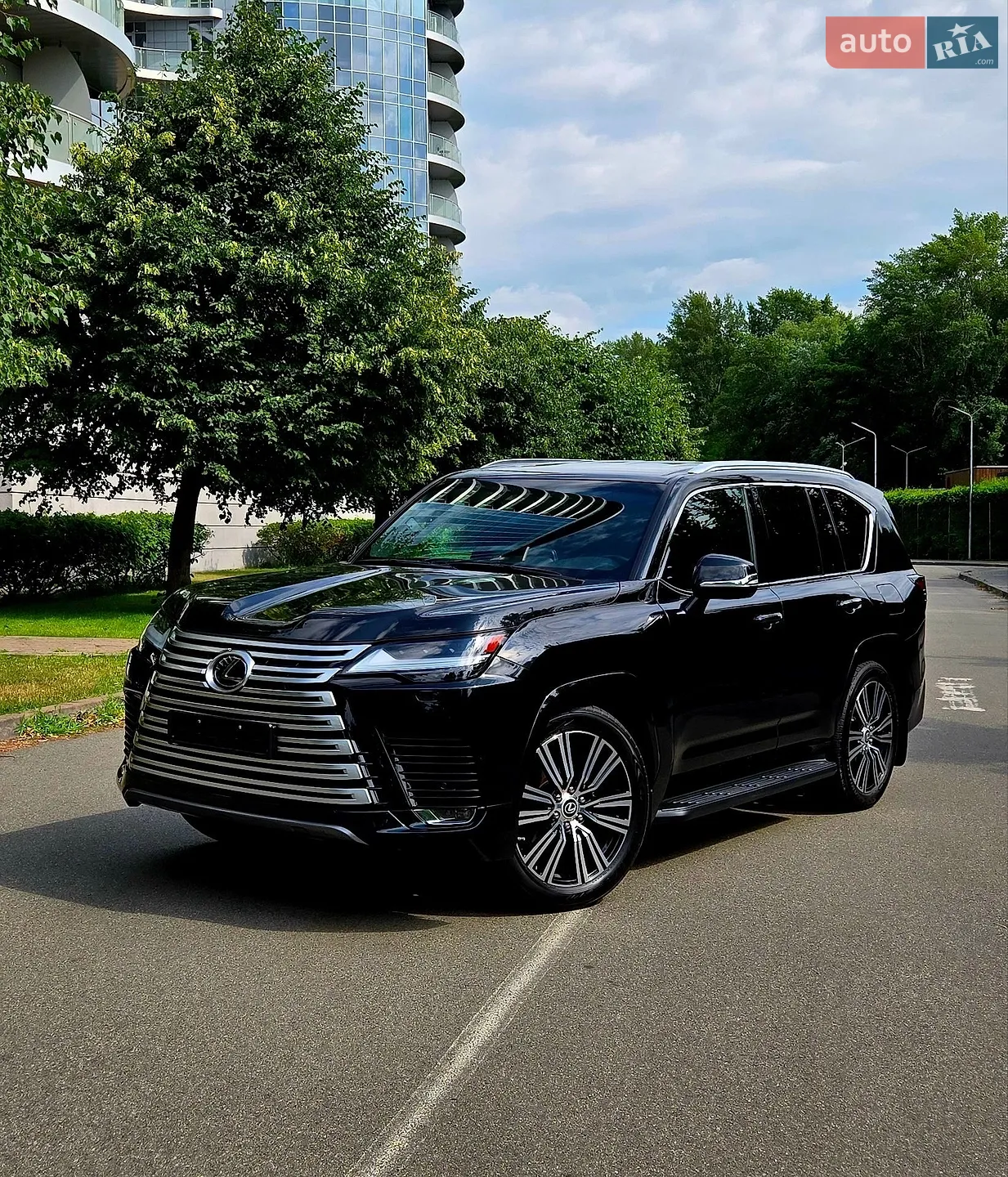 2022 Lexus LX - мініатюра 13