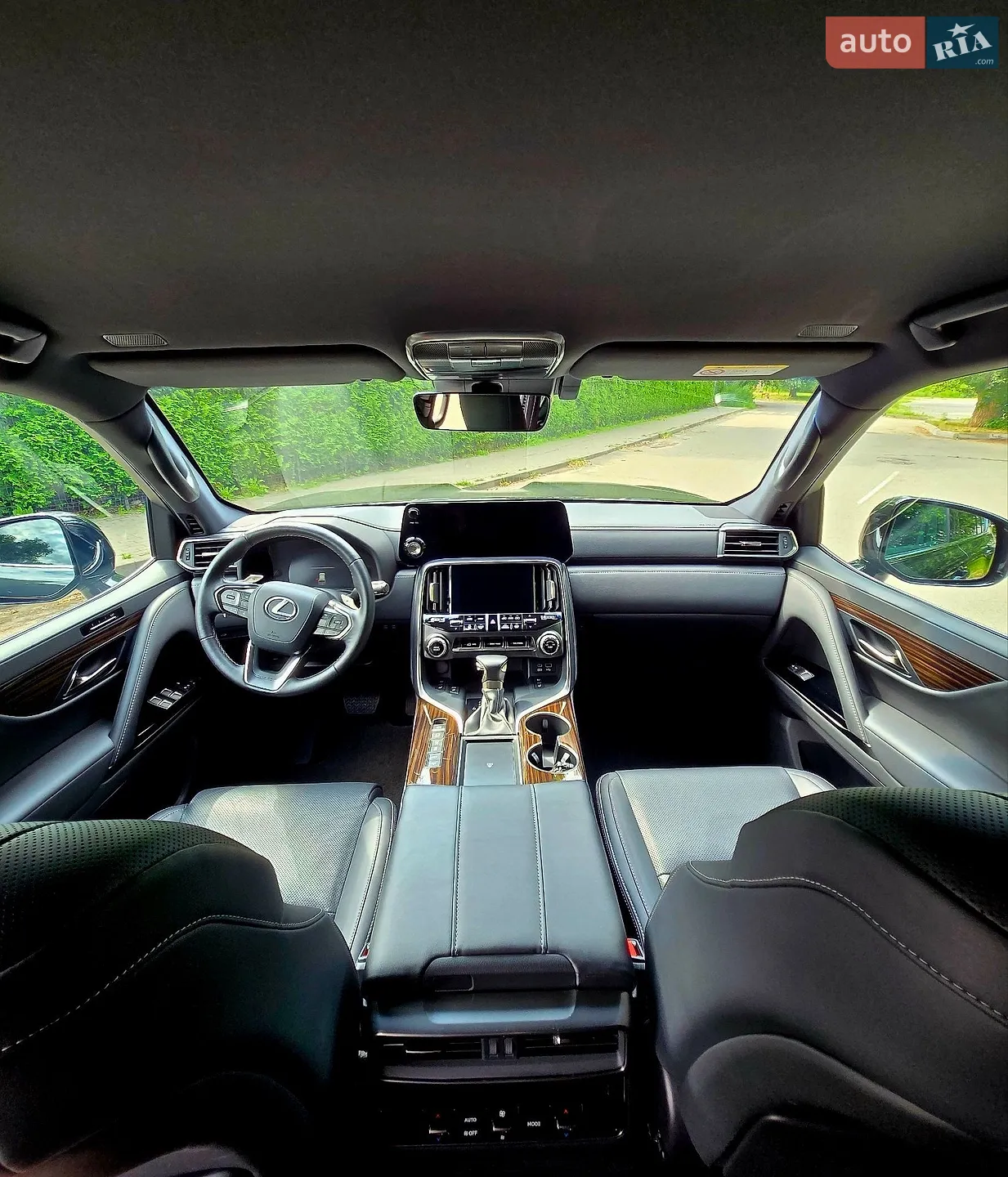 2022 Lexus LX - мініатюра 26