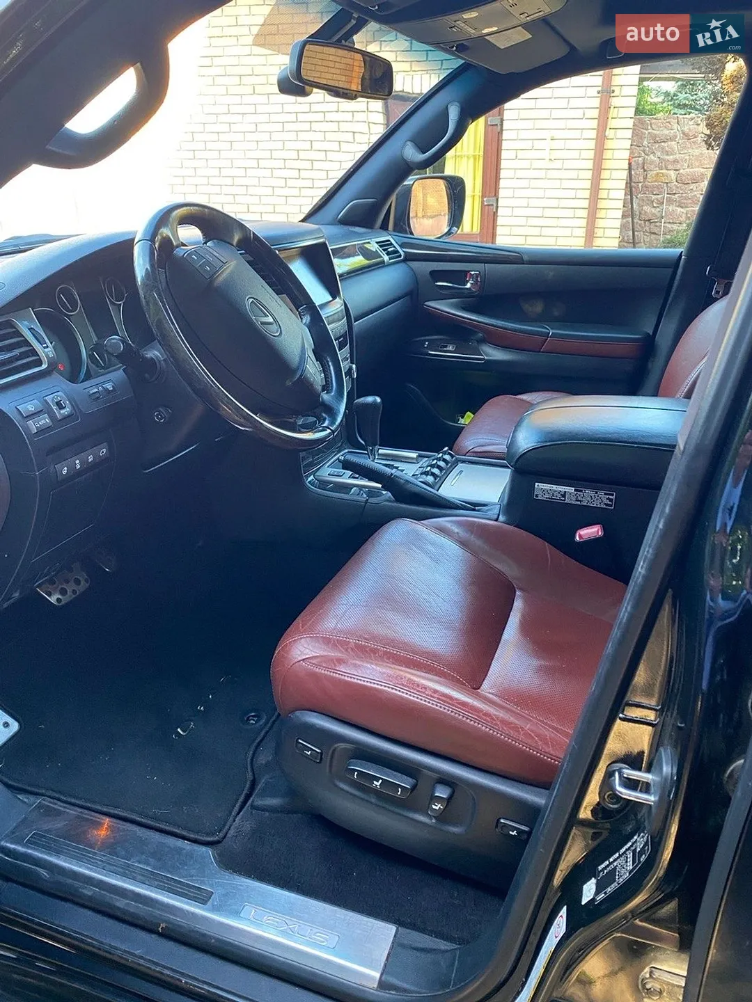 2013 Lexus LX - мініатюра 3
